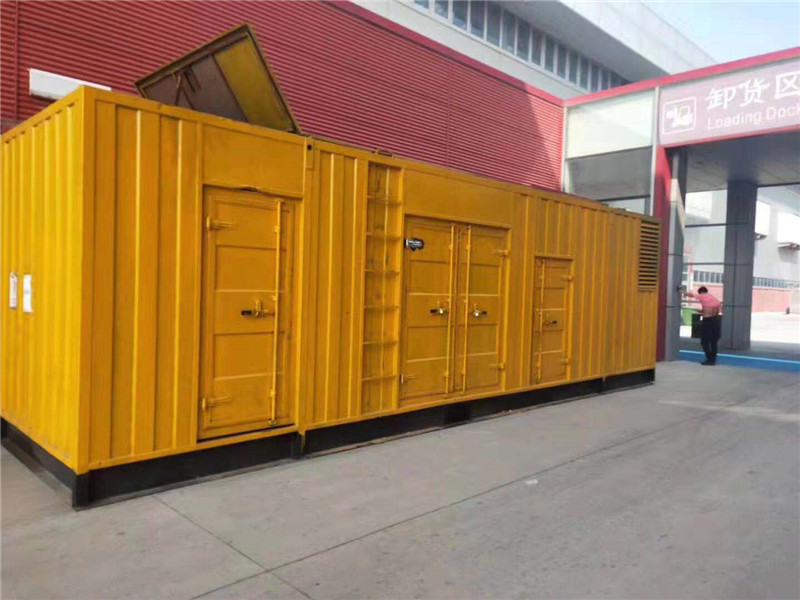 东丽国内外发电机组租赁合同在明确设备维护责任方面有哪些不同做法？