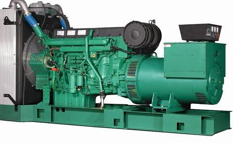 东丽发电机除垢后需要用清水冲洗水冷式机油散热器几次？